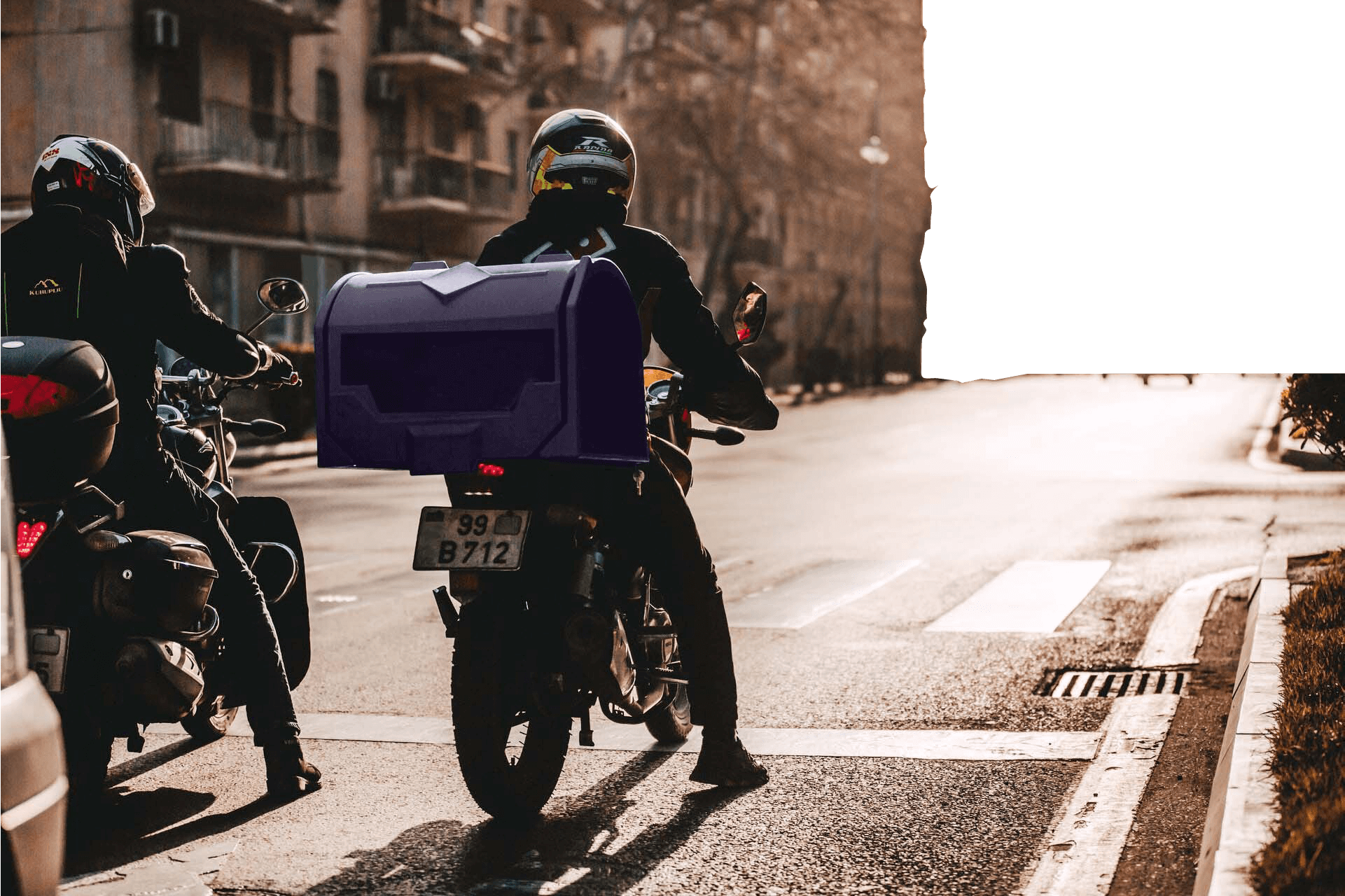 ondemand_motorboy_background_mid