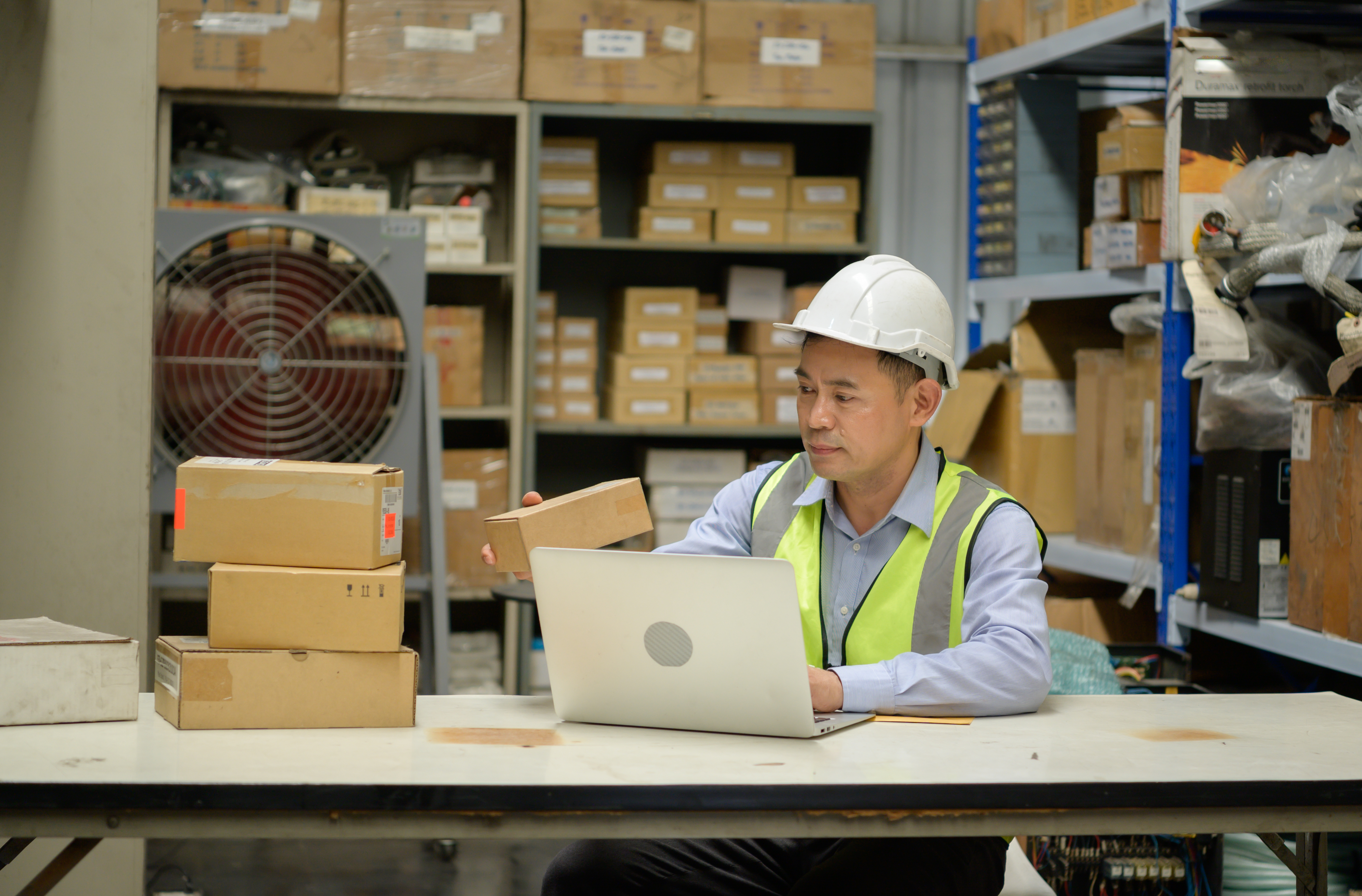 warehouse-manager-thinking-and-reviewing-the-prep-2023-11-27-05-31-28-utc