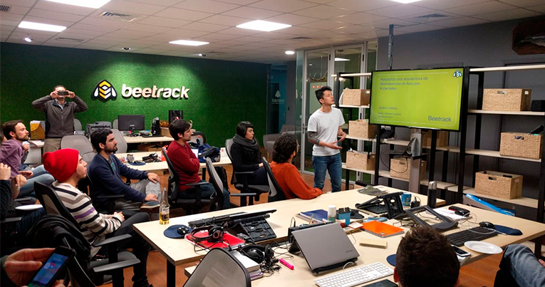 beetrack_lanza_un_nuevo_ciclo_de_meetups